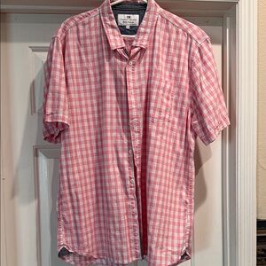 Casual Pink Plaid Button-Down Shirt